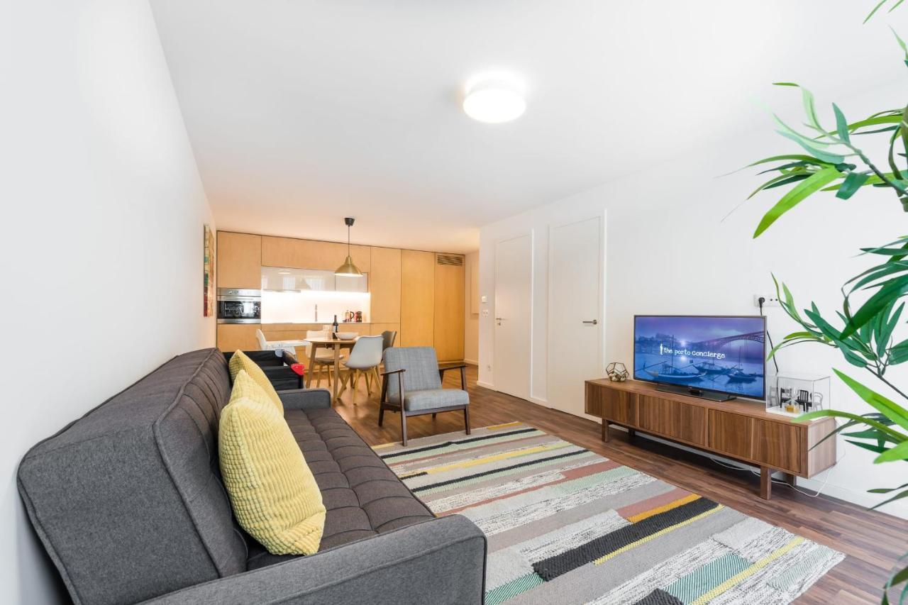 Guestready - Square Painted Ceuta Apartment Порто Екстериор снимка